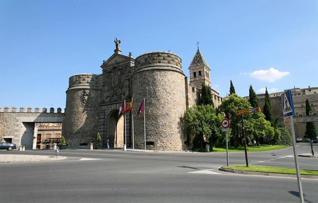 Apartamentos Adarve Toledo Exteriör bild